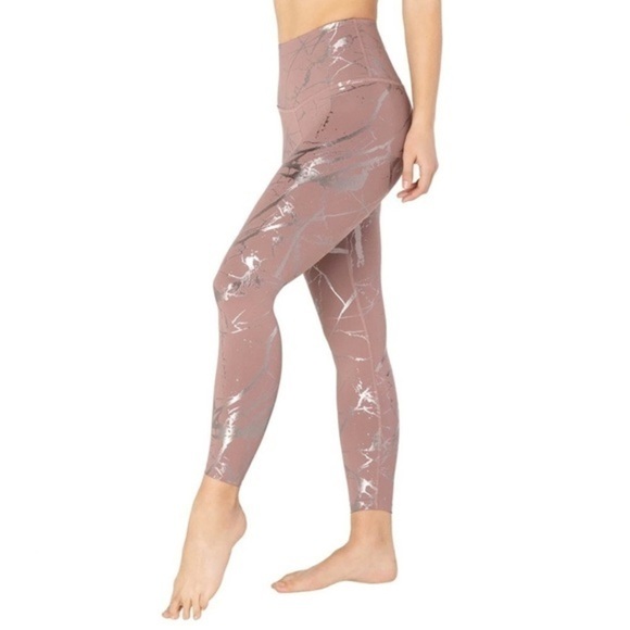 Beyond Yoga Lost Your Marbles‎ High Waisted 7/8 Yoga Leggings - Picture 1 of 8